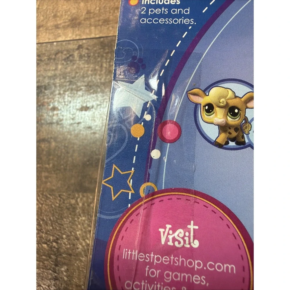 Littlest Pet Shop Pet Pairs #1832 Jack Russell Dog & #1833 Cow NIB 2010 Vintage